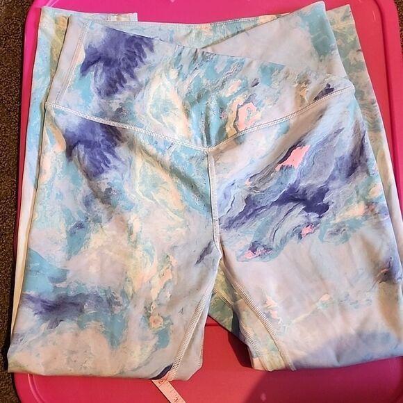 New Victoria Secret Workout Tie-Dye Leggings S/M see measurements! - Picture 1 of 4